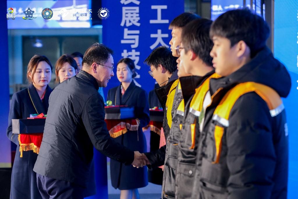微信图片_20231215144954.jpg