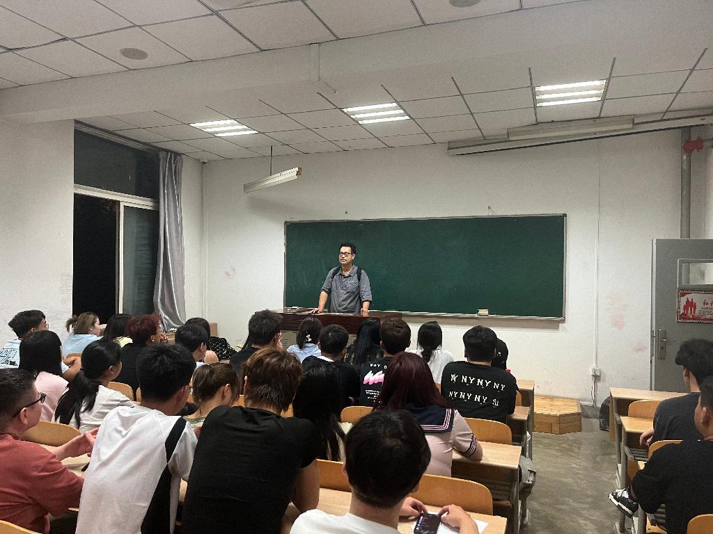 物联网技术专业导入.jpg