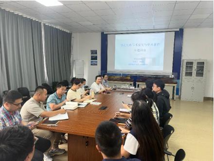 南关岭校区讲座现场.png 南关岭校区讲座现场.png