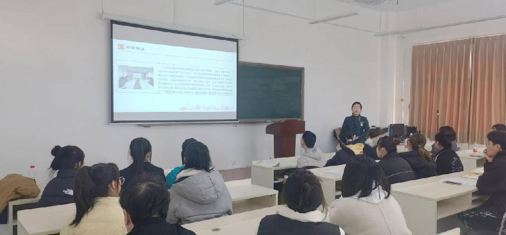 图2 大连职业技术学院19级毕业生梁宁宁分享工作经验与心得体会.jpg